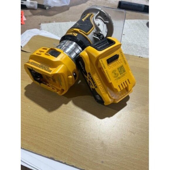 20V MAX XR Battery 5 Ah 2-Pack - Picture 4 of 4